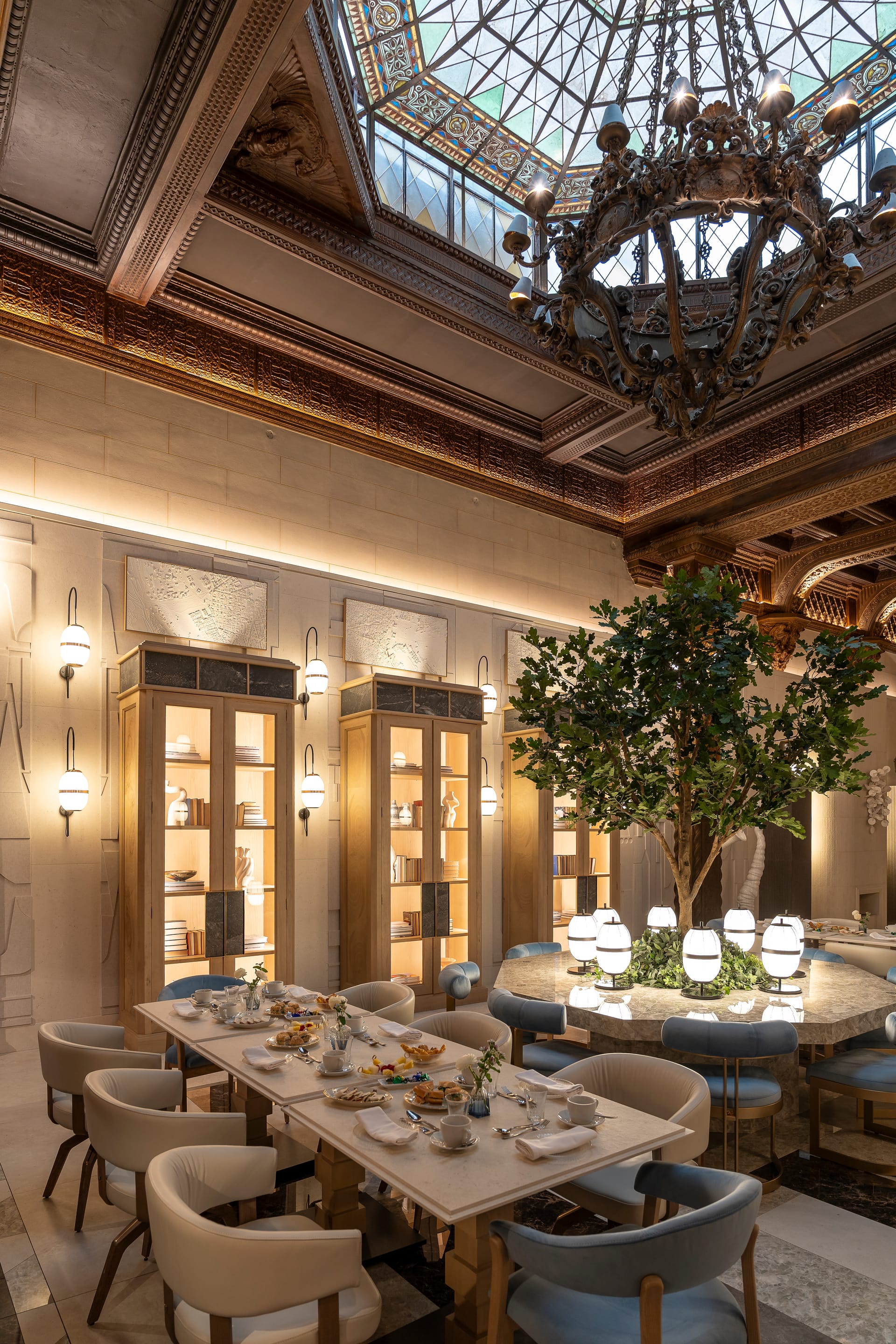 Restaurante Iris Cerámica Group por Raúl Martins - Casa Decor 2026