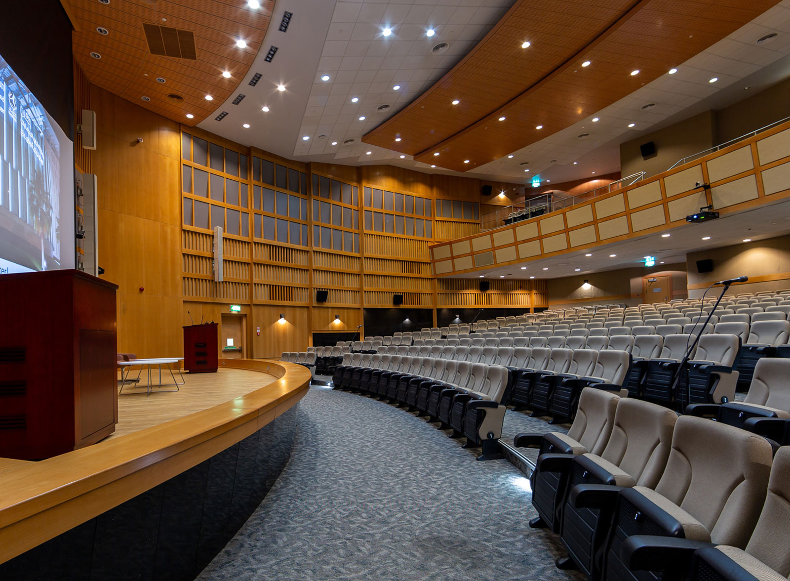 Hamad simulation center